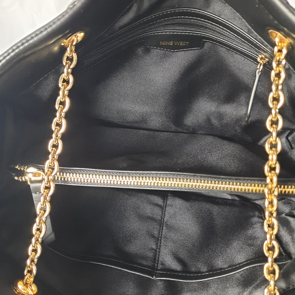 Nine West Quilted Handbag Crossbody Black Faux Leather Gold Chain Strap - Picture 8 of 11